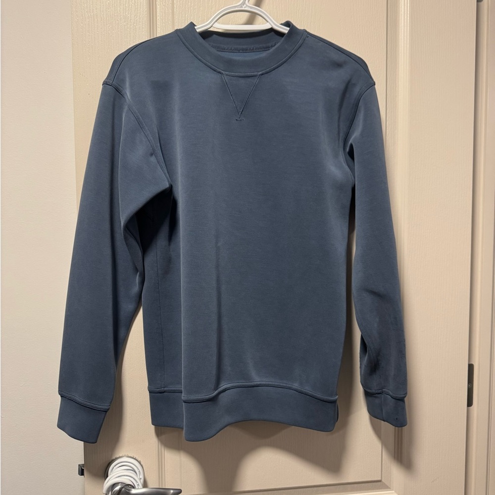 Lululemon crew neck sweater